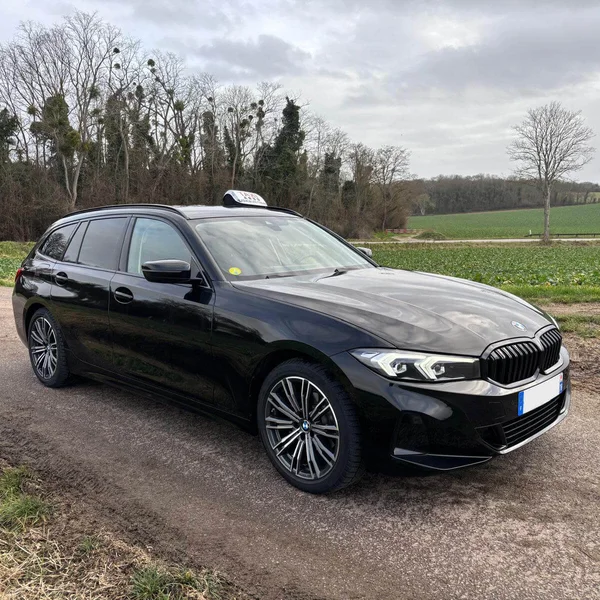 Taxi BMW Série 3 La Queue-lez-Yvelines