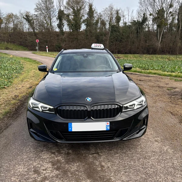 Taxi BMW Série 3 La Queue-lez-Yvelines